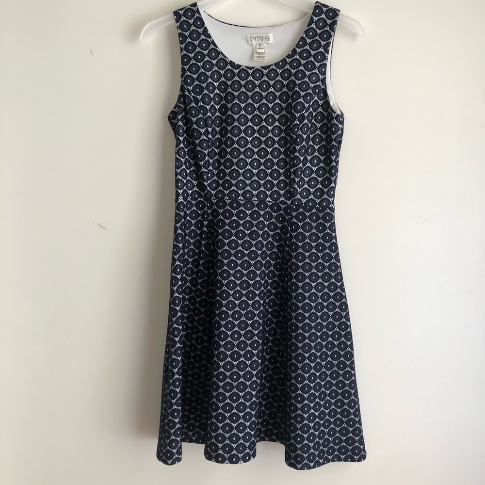 Women’s Fit and Flare Dress Size 6